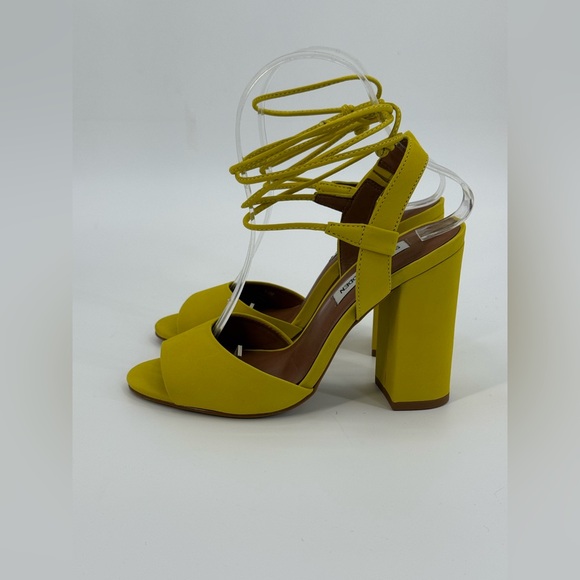 Steve Madden Serrina Yellow Nubuck Lace-Up Block Heels Wrap-Around Sandals SZ 6 - Picture 8 of 17
